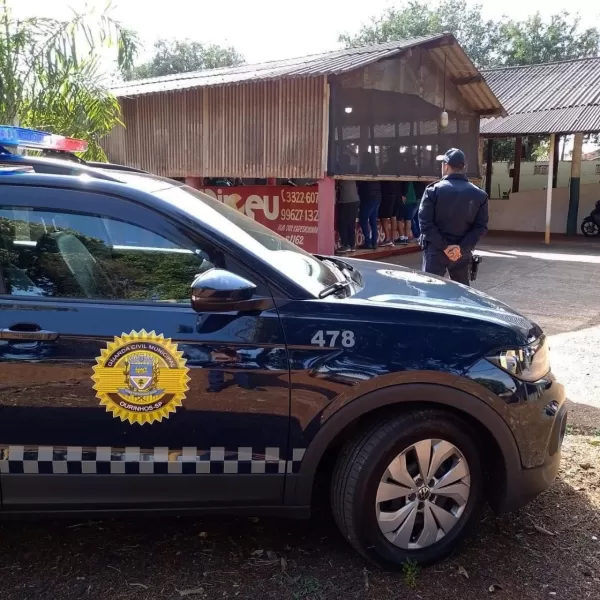 GCM de Ourinhos apreende veículo com sinais identificadores adulterados após perseguição