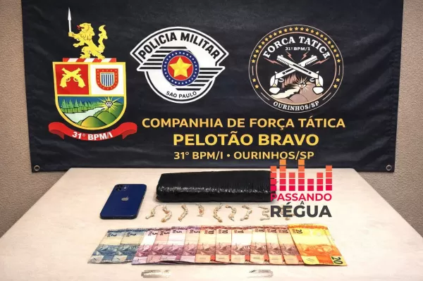 Jovem de 22 anos é preso por tráfico após PM encontrar crack e quase 600 g de maconha em casa no Jardim São Carlos, em Ourinhos