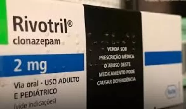 Uso prolongado de clonazepam gera dependência silenciosa entre idosos no Brasil