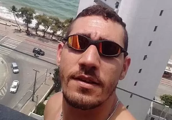 Homem é morto a facadas após briga por aposta de R$20 em bar de Marília