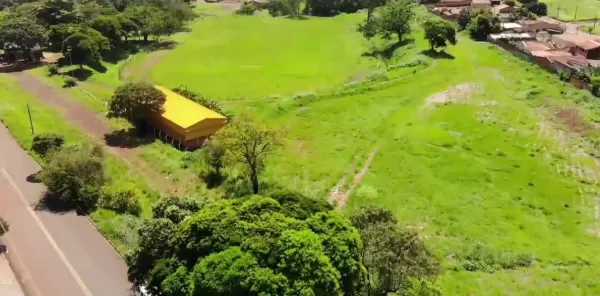 Mulher é presa em flagrante por tráfico de drogas no campo do CSU, em Ourinhos