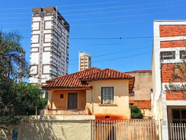João Neto: As Fantásticas Casas da Estação!