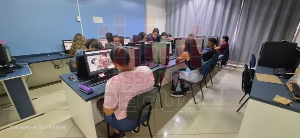 Informática: A Chave Para o Sucesso no Mercado de Trabalho