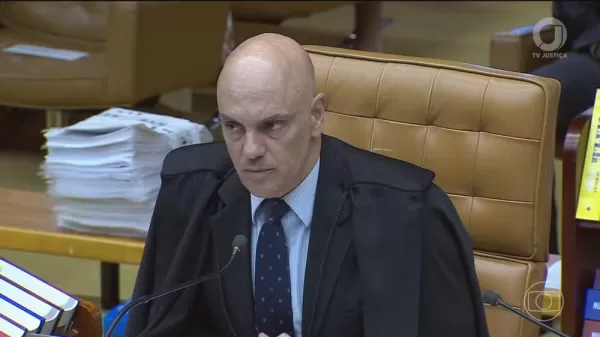 Alexandre de Moraes suspende Lei da Dosimetria que poderia reduzir penas de condenados do 8 de Janeiro e beneficiar Bolsonaro