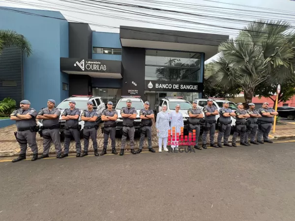 Policiais da Força Tática de Ourinhos realizam doação de sangue para ajudar banco com estoques baixos