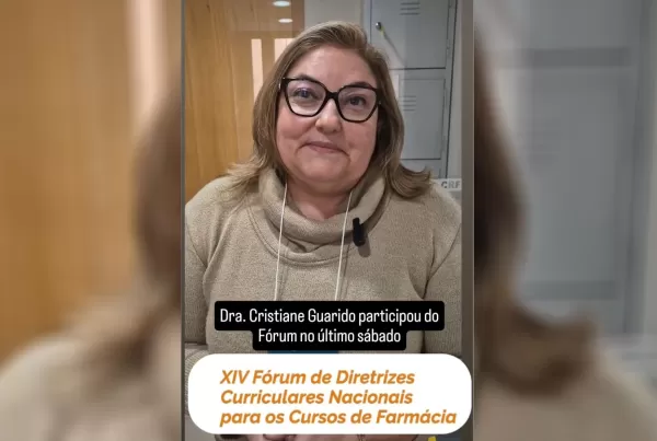Coordenadora de Farmácia UNIFIO marca presença no Fórum de Diretrizes Curriculares Nacionais