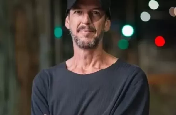 Morre Dodô, fundador e baterista do grupo Karametade, aos 53 anos