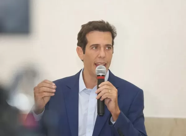 Governo do Estado de SP cria prova de recuperação obrigatória para alunos que tiraram nota vermelha no semestre