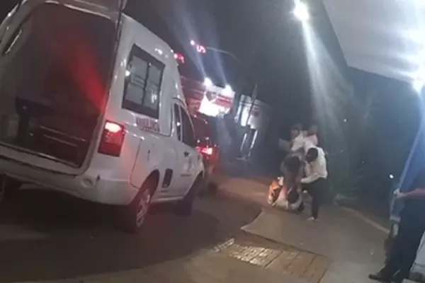 Viraliza vídeo de briga na porta da UPA de Ourinhos envolvendo acusação de crime sexual contra adolescente 