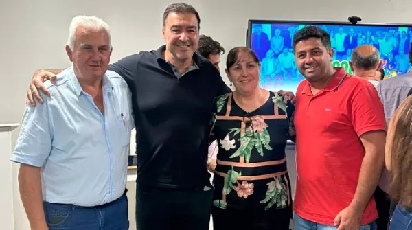 Mário Rosa assume presidência da ARVAP e promete ampliar atuação regional em saneamento