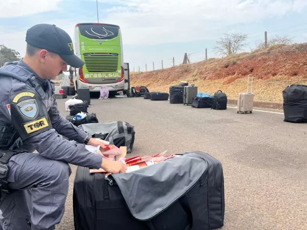 Polícia Rodoviária apreende mercadorias de descaminho em Santa Cruz do Rio Pardo