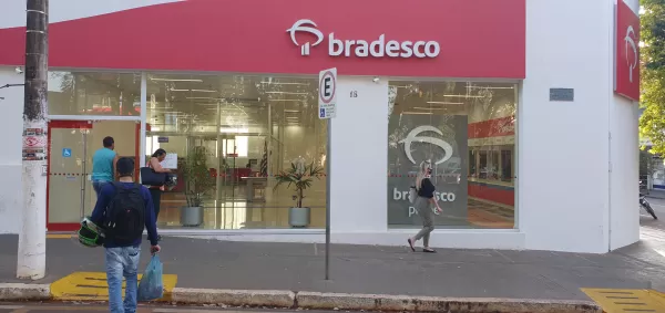 Bancos de Ourinhos vão fechar nesta quinta-feira (20) por paralisação de 24 horas
