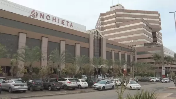 Ex-técnicos de enfermagem são presos suspeitos de assassinar três pacientes em UTI de hospital no DF