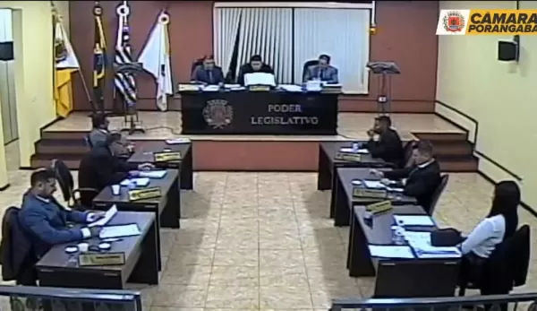 Câmara aprova aumento de salários de prefeito, vice, secretário e vereadores em cidade do interior de SP