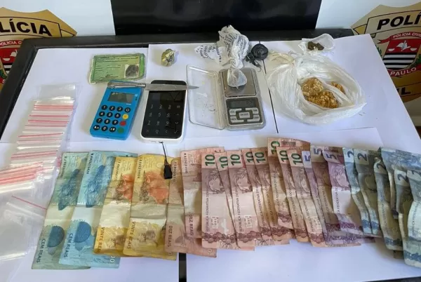 DISE de Ourinhos prende homem em flagrante por tráfico de drogas