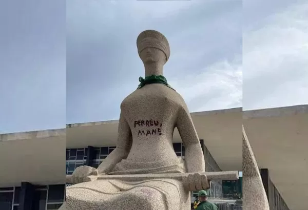 Mulher que escreveu “Perdeu Mané” em estátua pode cumprir prisão domiciliar, diz PGR