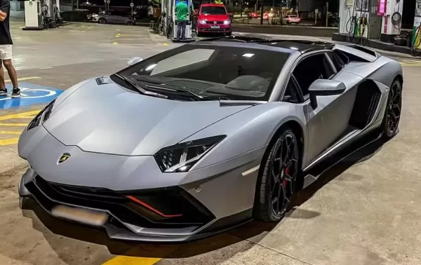 Polícia Federal apreende Lamborghini rara avaliada em R$ 8 milhões durante operação em Bauru