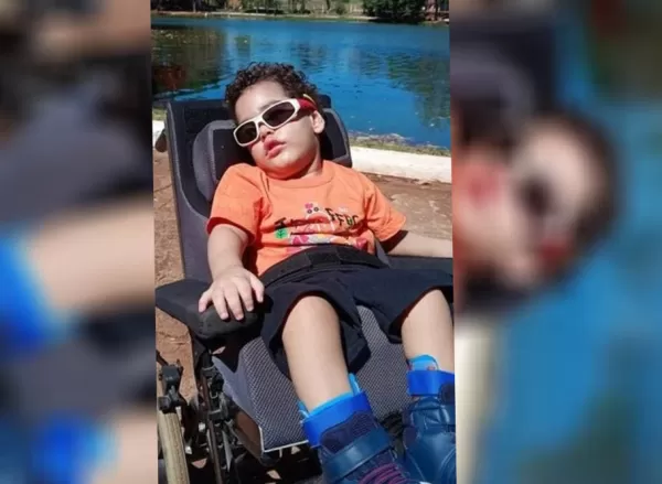 Mãe de bebê com paralisia cerebral faz vaquinha para custear cuidados e busca de tratamento especializado em Ourinhos