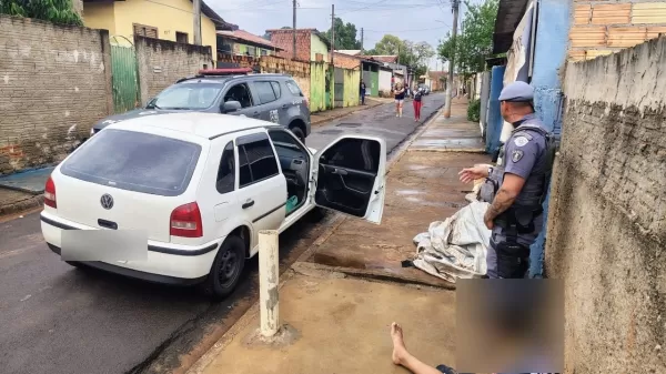BAEP prende homem com 300 pinos de cocaína durante abordagem em Santa Cruz do Rio Pardo