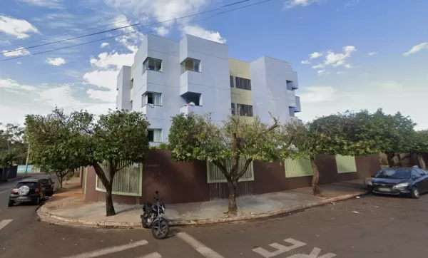 Homem é preso após invadir apartamento armado e entrar em luta corporal com moradores em Ourinhos