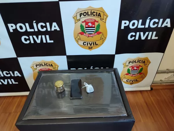 Polícia Civil prende homem por tráfico e apreende drogas durante operação em Chavantes