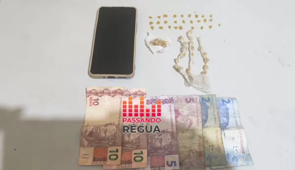 Jovem de 22 anos é preso por tráfico de drogas após denúncia anônima em Ourinhos