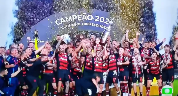 Flamengo faz história e conquista o tetracampeonato da Libertadores em Lima