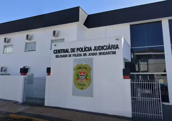 Mãe é presa suspeita de manter filha com síndrome de Down em cárcere e permitir estupros em Bastos