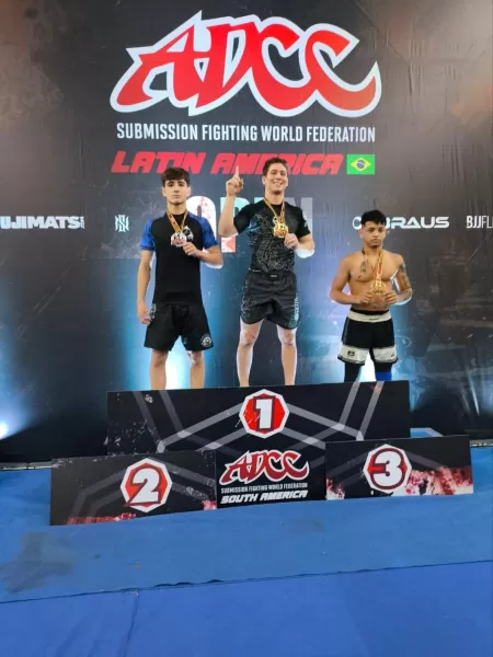 Jovem de Ourinhos conquista vice-campeonato no ADCC Open Indaiatuba e se destaca no jiu-jítsu