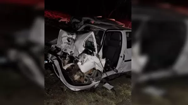 Bebê morre e três pessoas ficam feridas em grave acidente na SP-331, em Ibitinga