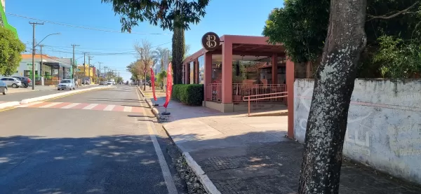 Homem é flagrado dentro de padaria no Centro de Ourinhos