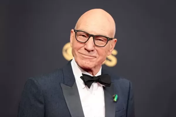 Patrick Stewart, astro de 'Star Trek' e 'X-Men', morre aos 86 anos
