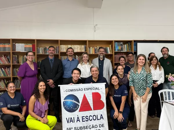 Comissão OAB Vai à Escola promove palestra sobre bullying e cyberbullying na Escola Educativa em Ourinhos 