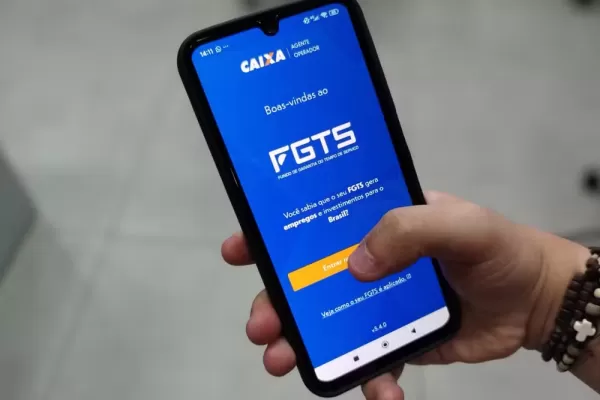 Governo deve liberar R$ 13 bilhões do lucro do FGTS a trabalhadores