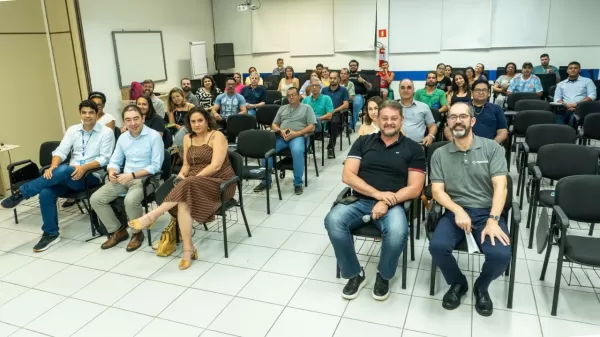 Robson Martuchi coloca a ACE Ourinhos à disposição dos associados para apoio na adesão ao Programa Desenvolve SP do Governo do Estado 