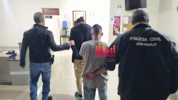 DIG de Ourinhos prende dois suspeitos de integrar quadrilha especializada em roubo de joias durante operação na rodoviária