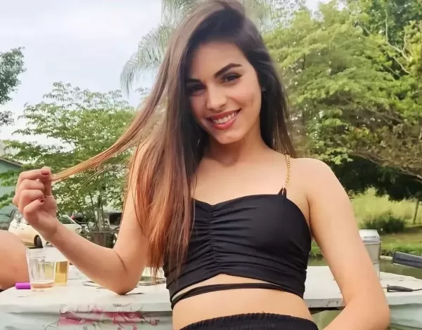 Jovem é atacada com ácido na volta da academia em Jacarezinho e fica em estado grave; vídeo mostra pedido de ajuda