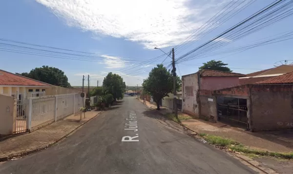 Mulher denuncia invasão de imóvel e permanência de casal sem autorização em Ourinhos