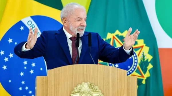 Lula assina decreto de indulto natalino para 2025 e deixa de fora presos pelo 8/1 e delatores