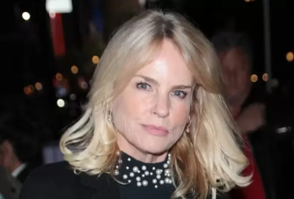 Morre a atriz Jennifer Runyon, de 