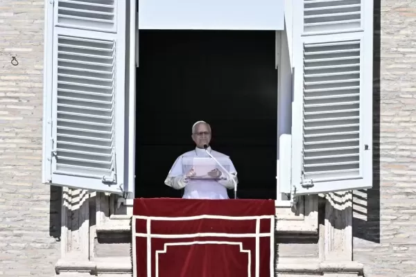 Papa Leão XIV anuncia nódulo no pulmão e passará por cirurgia nos próximos dias em Roma