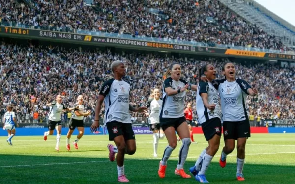 Corinthians conquista o heptacampeonato e quebra recorde de arrecadação no Brasileirão Feminino