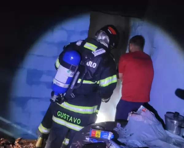 Mulher é encontrada morta após incêndio em casa em Taquarituba