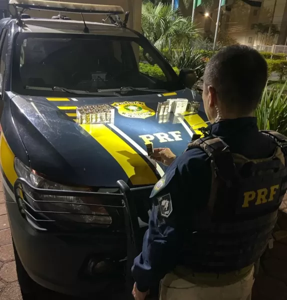 PRF prende, na divisa Paraná/Ourinhos, homem que transportava anabolizantes oriundos do Paraguai