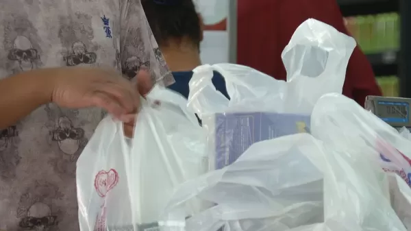 Marília começa a proibir uso de sacolas plásticas não reutilizáveis no comércio