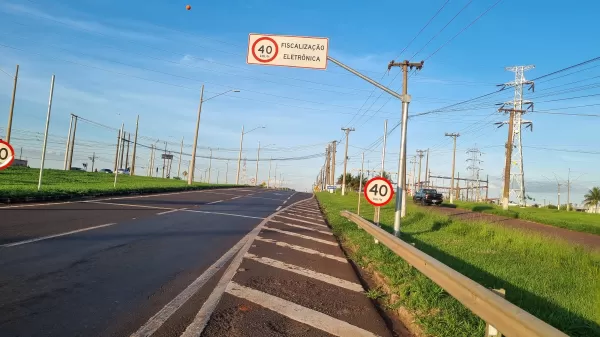 Radares instalados em rodovias de Ourinhos são retirados 