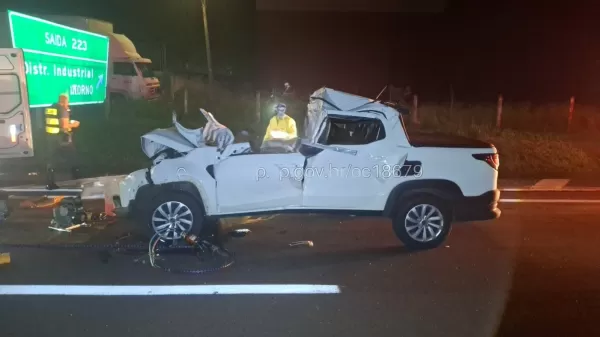 Acidente fatal na SP-225 deixa um morto em Pederneiras após tentativa de resgate