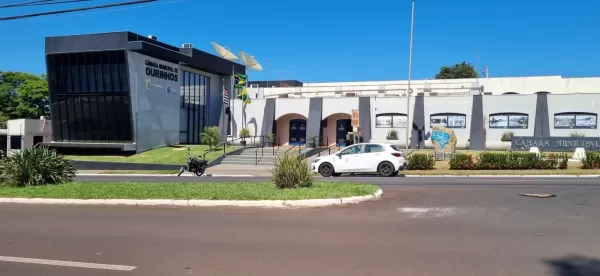 Câmara de Ourinhos aplica sanções à empresa que denunciou supostas irregularidades no Legislativo