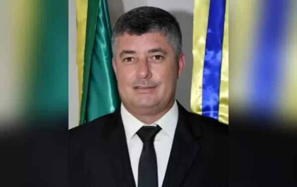 Irmão de prefeito cassado assume interinamente a Prefeitura de Sarutaiá após decisão da Justiça Eleitoral