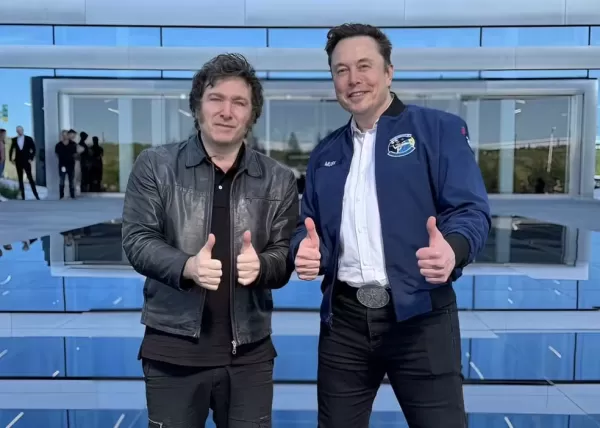 Presidente da Argentina, Javier Milei, se encontra com Elon Musk nos EUA; governo brasileiro suspende novas campanhas de publicidade no X